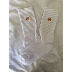 Lululemon Unisex White Crew Sock with Orange Logo Size Medium NWOT